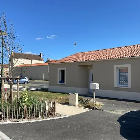 Coeur Bocage Vendeen 16 Km Du Puy Du Fou Holiday home