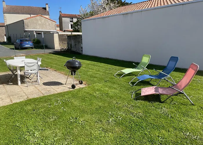 Coeur Bocage Vendeen 16 Km Du Puy Du Fou * Les Landes-Genusson
